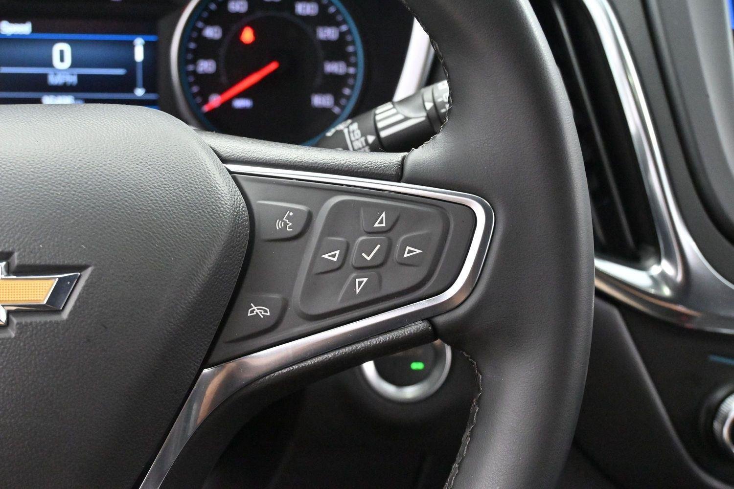 Used 2024 Lakeshore Blue Metallic Chevrolet LT image 16