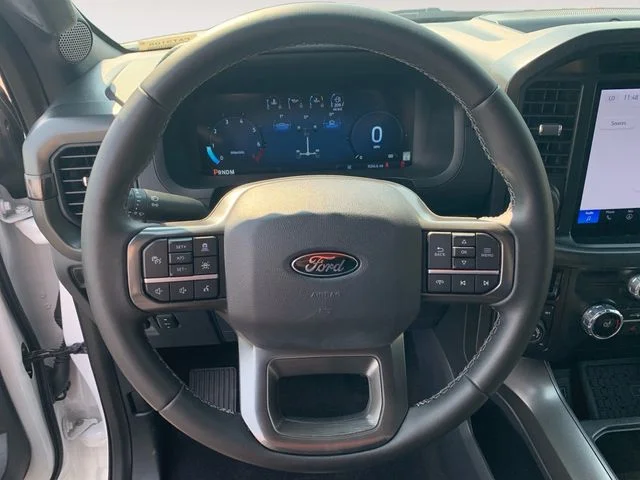 Used 2024  Ford XLT image 13