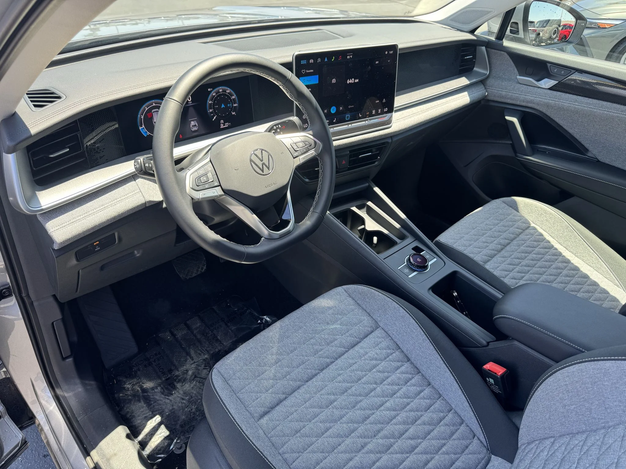 Certified Used 2025 Pyrite Silver Metallic Volkswagen S image 15
