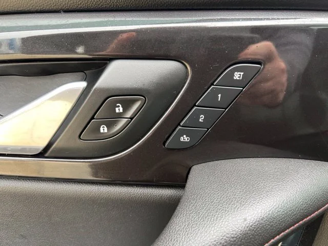 Used 2019 Gray Chevrolet RS image 13