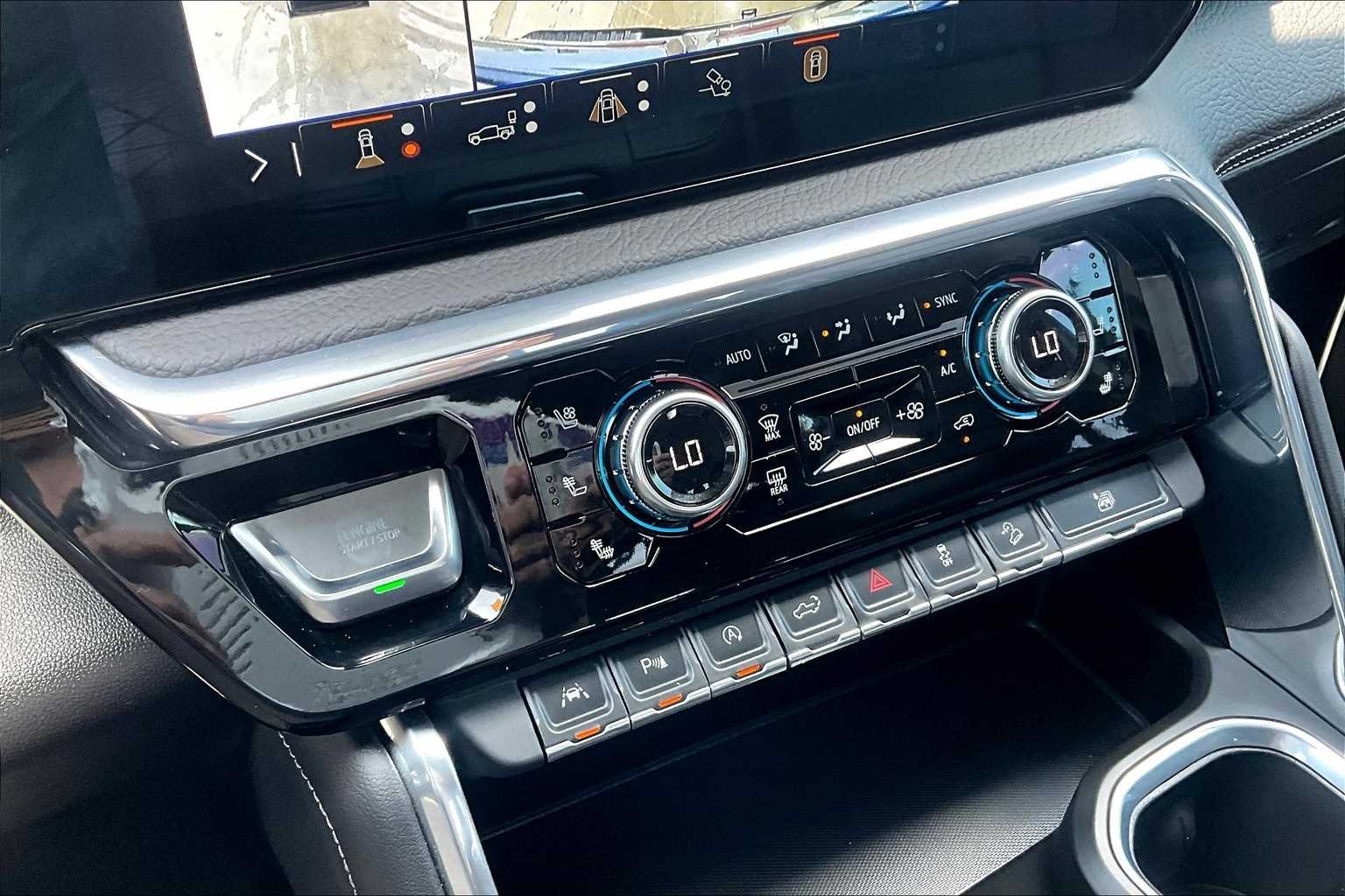 Used 2024 Sterling Metallic GMC Denali image 33