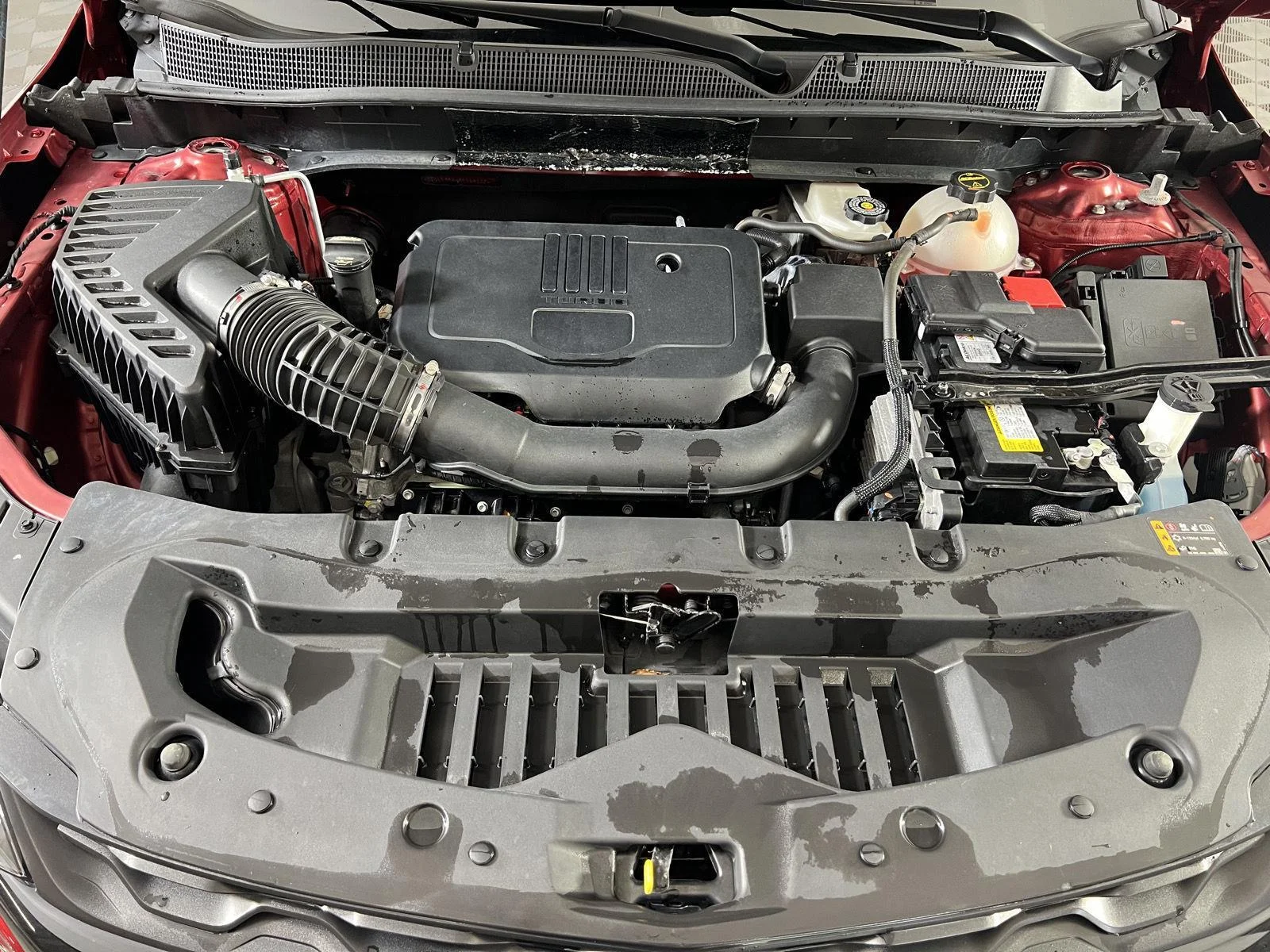 Used 2024 Radiant Red Tintcoat Chevrolet LT image 22