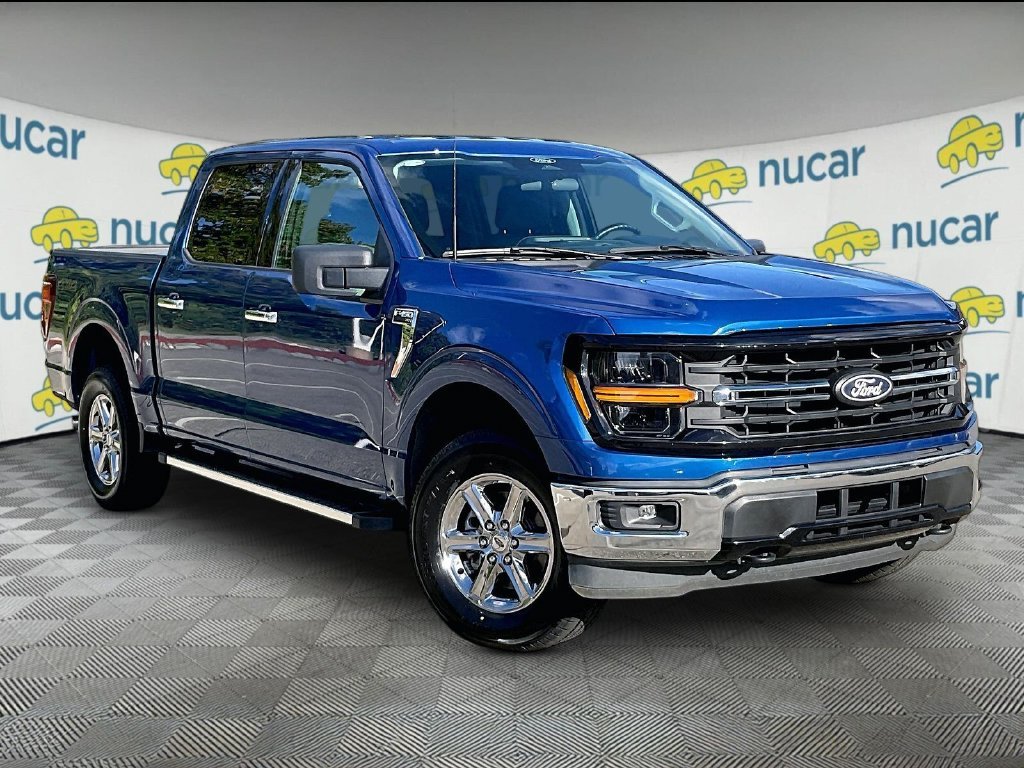 Used 2025 Blue Metallic Ford XLT image 1
