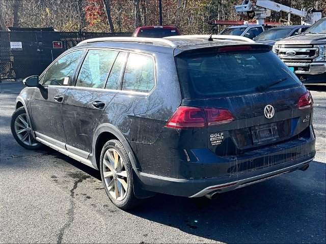 Used 2017 Black Volkswagen TSI SE image 6