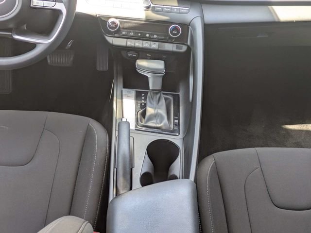 Used 2024 Gray Hyundai SEL image 18