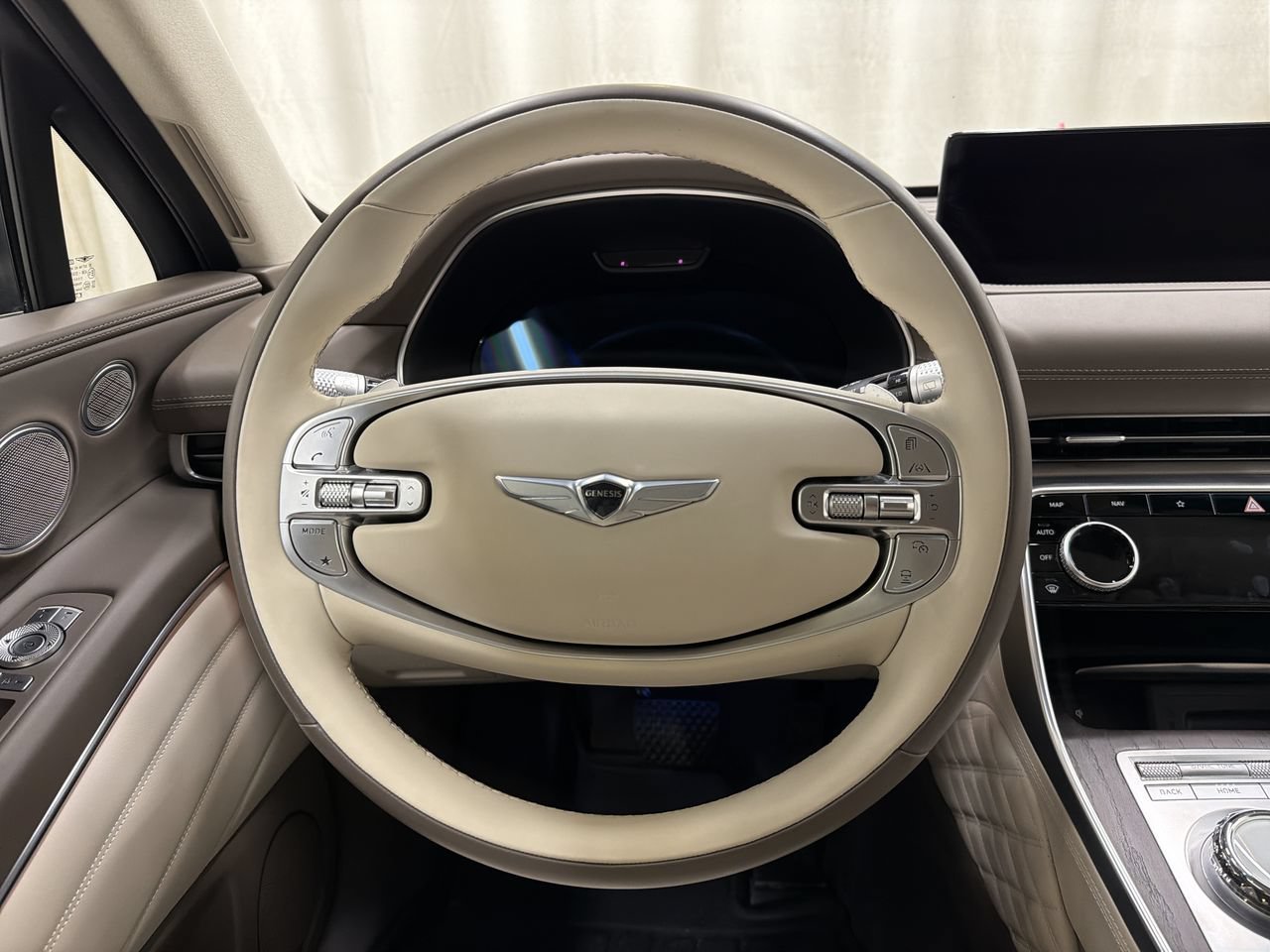 2024 GENESIS GV80 Prestige Signature - Photo 16