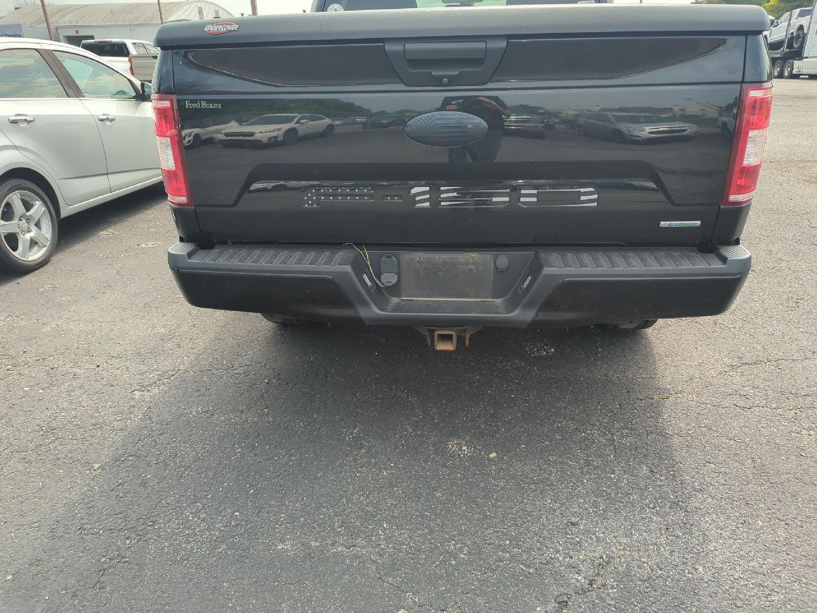 Used 2018 Shadow Black Ford XL image 5