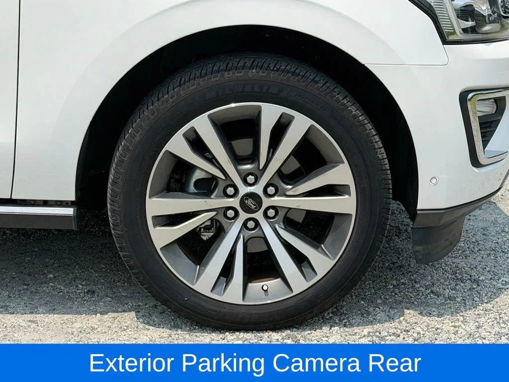 Used 2020 White Ford Limited image 13