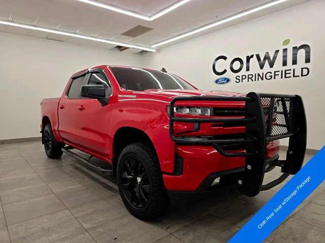 Used 2019 Red Chevrolet RST image 7