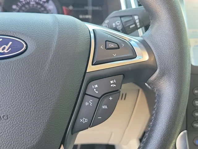 2020 Ford Edge Titanium - Photo 28