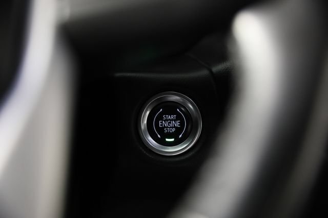 2021 GMC Yukon SLT - Photo 12