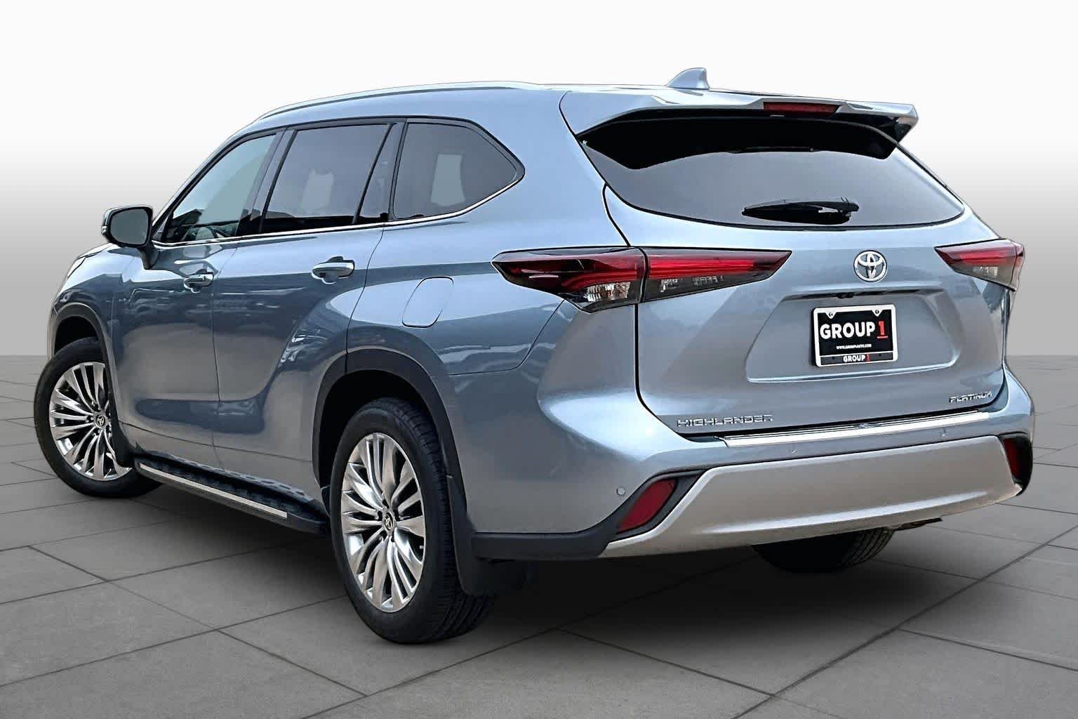 Used 2024 Moon Dust Toyota Platinum image 11