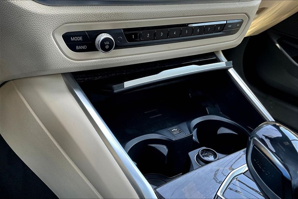 Used 2021 Blue BMW 330i image 17