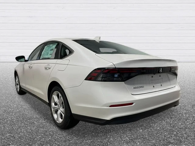 New 2026 Platinum White Pearl Honda LX image 4