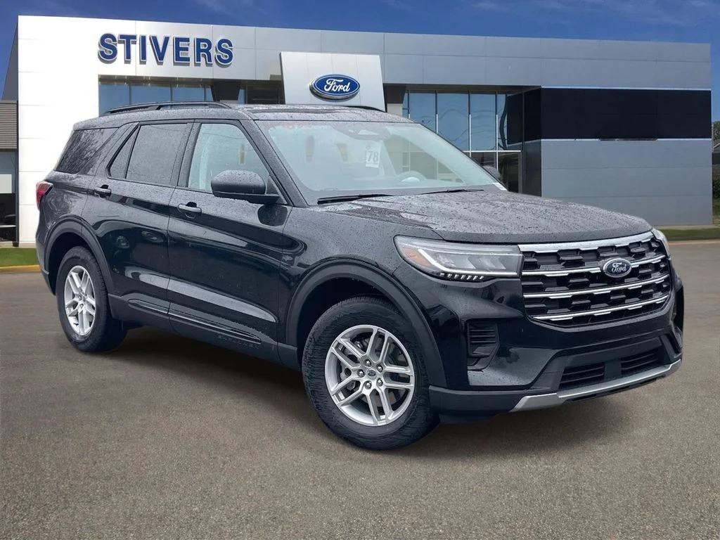 New 2026 Agate Black Metallic Ford Active image 1