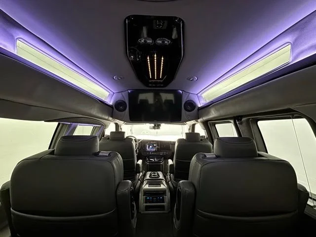 Used 2025 Onyx Black GMC Work Van image 3