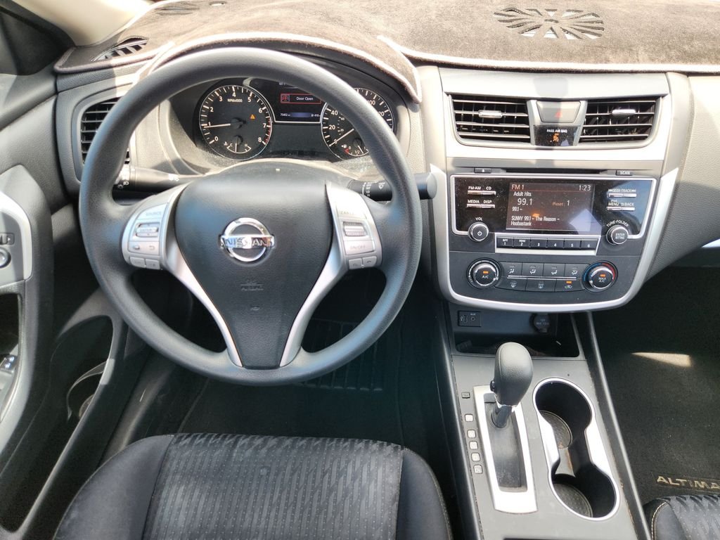 Used 2017 Pearl White Nissan 2.5 S image 28