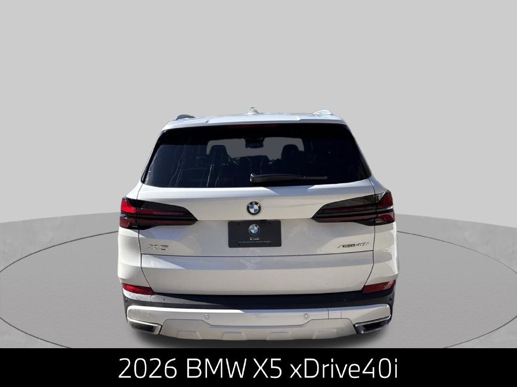 New 2026 White BMW xDrive40i image 4