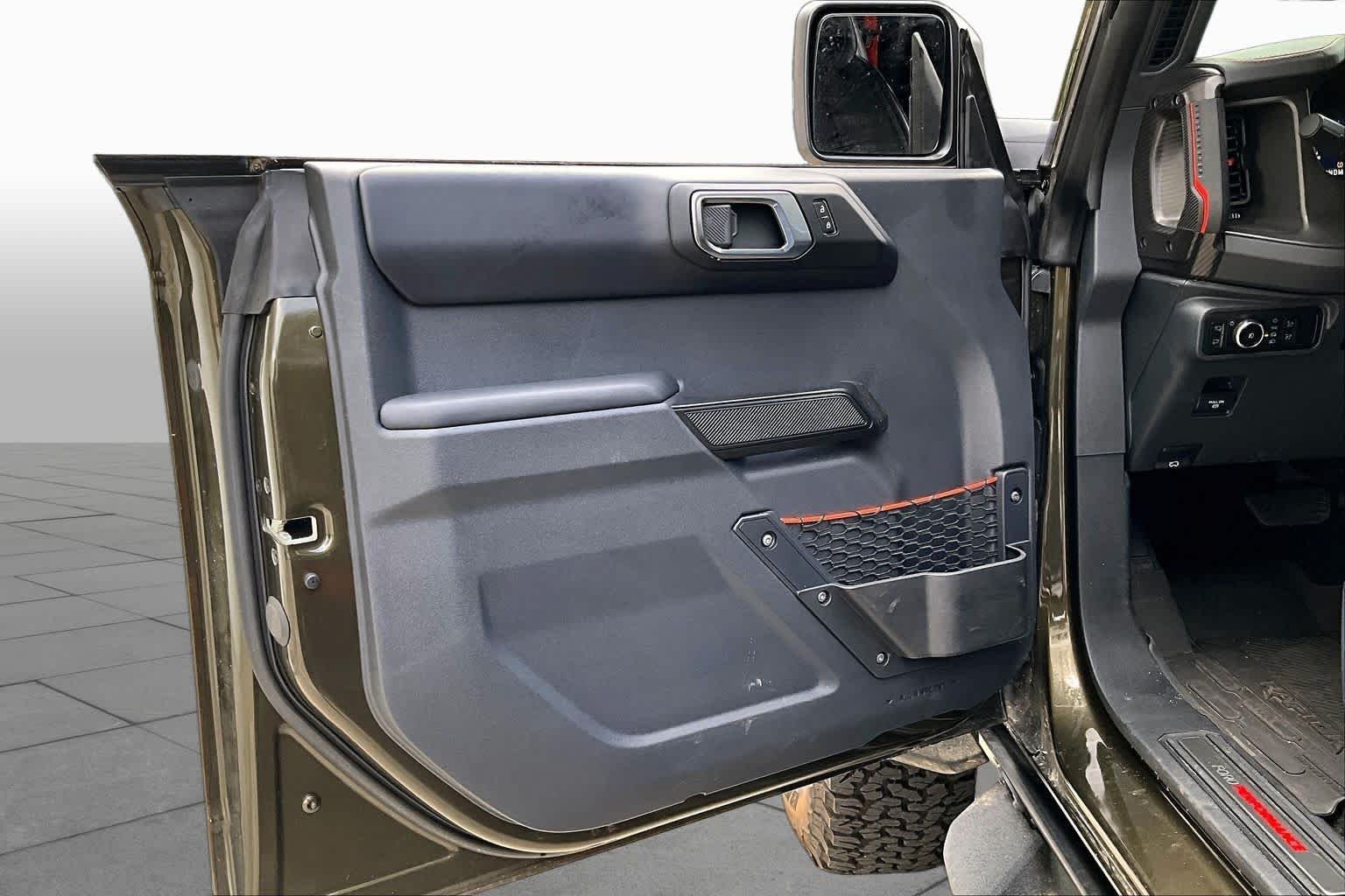 Used 2025 Shelter Green Metallic Ford Raptor image 39