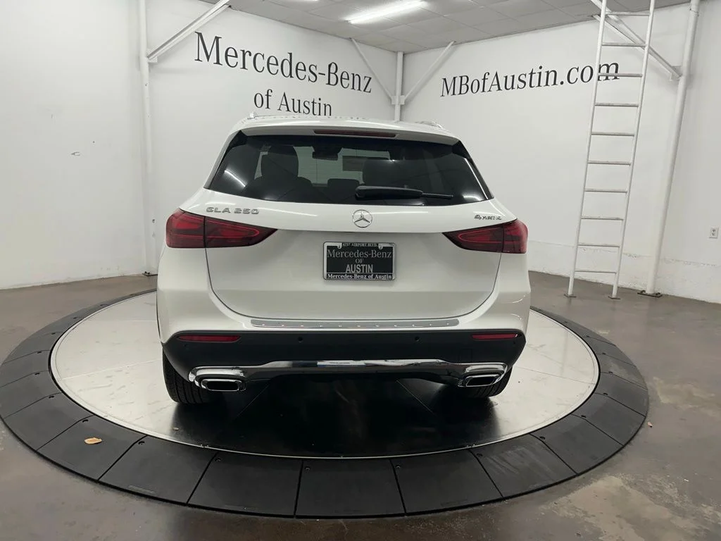 New 2026 White Mercedes-Benz GLA 250 image 6