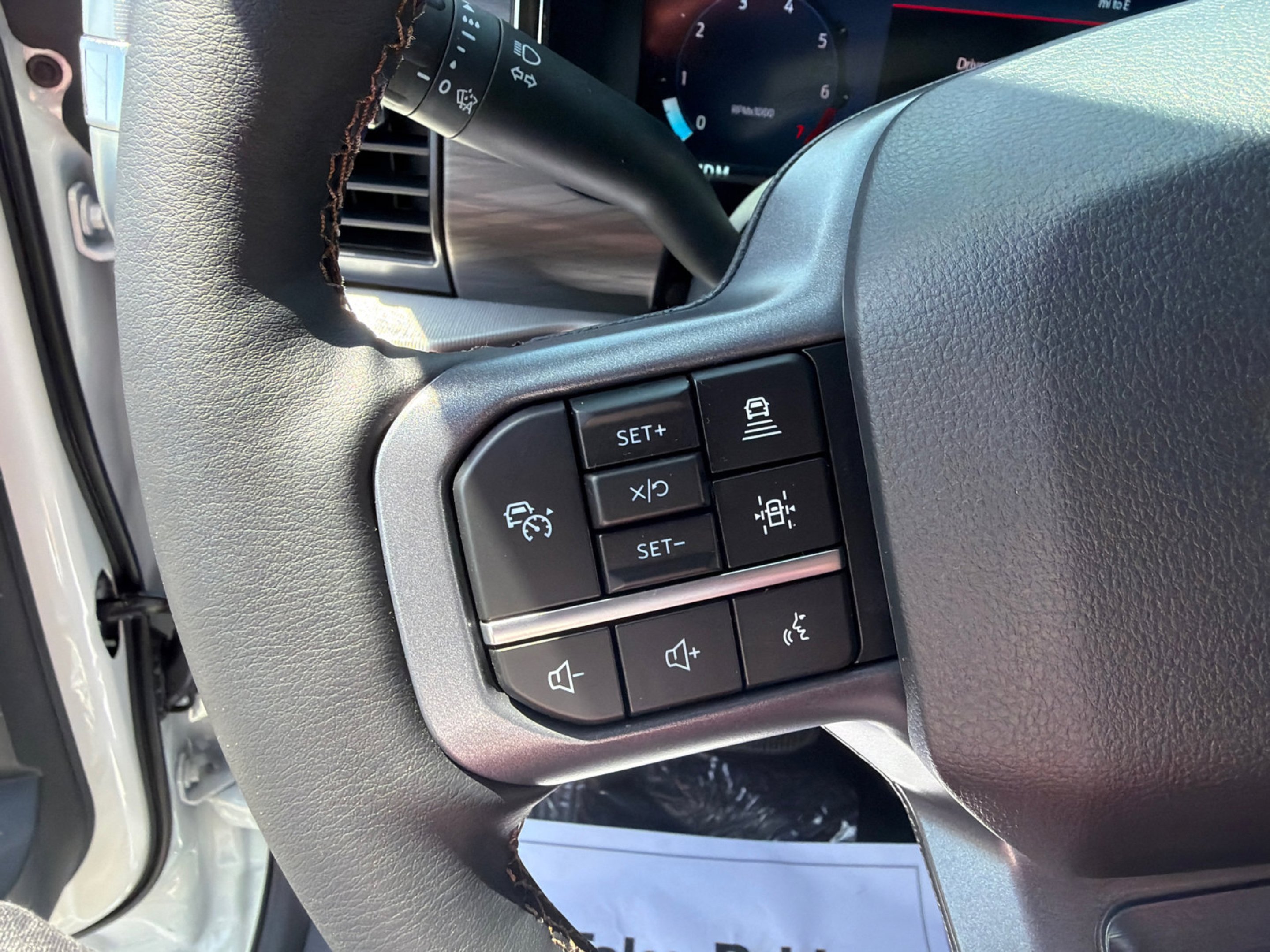 New 2026 Star White Metallic Tri-Coat Ford Lariat® image 20