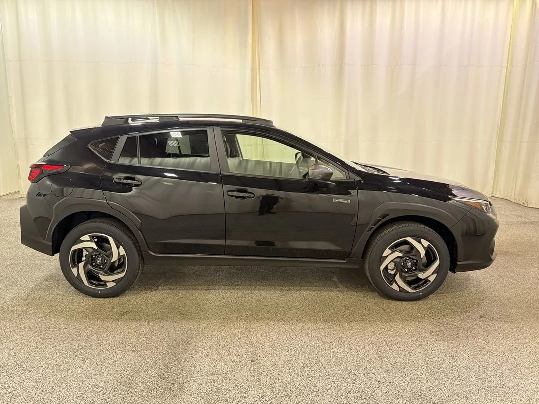 New 2026 Crystal Black Silica Subaru Limited Hybrid image 5