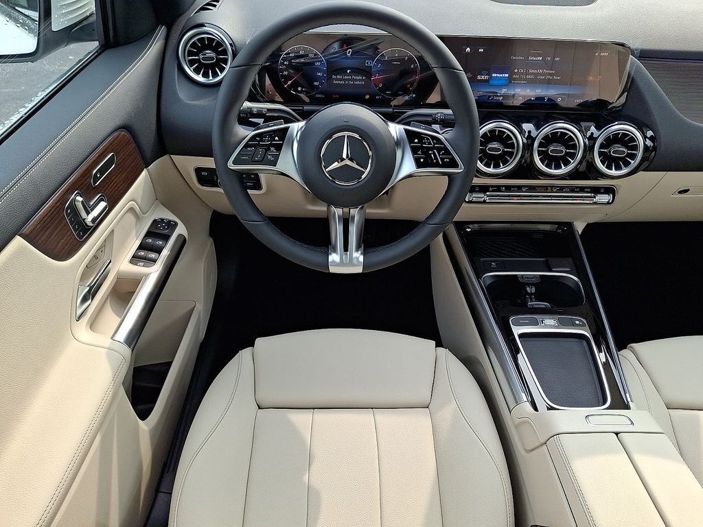 New 2026 Polar White Mercedes-Benz GLA 250 image 11