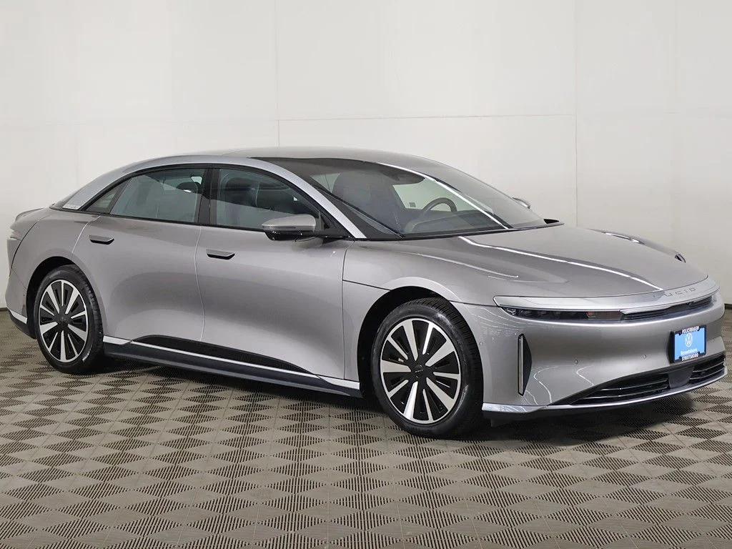 Used 2025 Lucid Air Touring with VIN 50EA1TEA1SA008671 for sale in Streetsboro, OH
