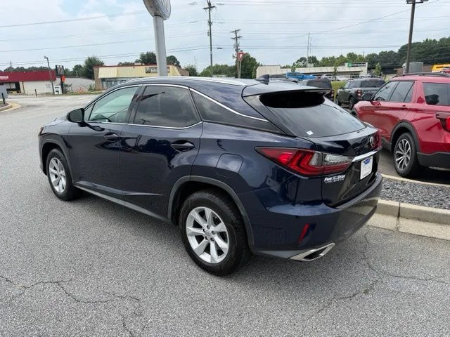 Used 2016  Lexus 350 image 6