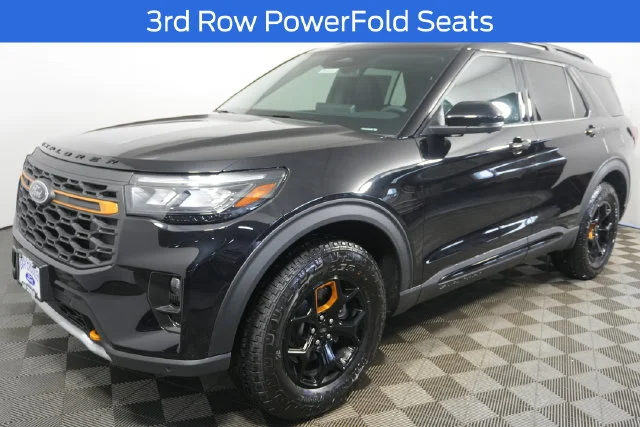 New 2026 Agate Black Metallic Ford Tremor® image 7