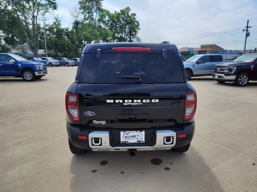 Used 2025 Shadow Black Ford Big Bend image 7