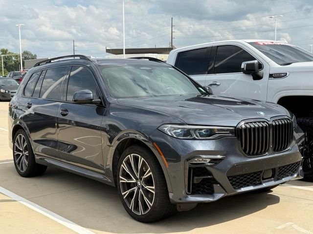 2021 BMW X7 M50I