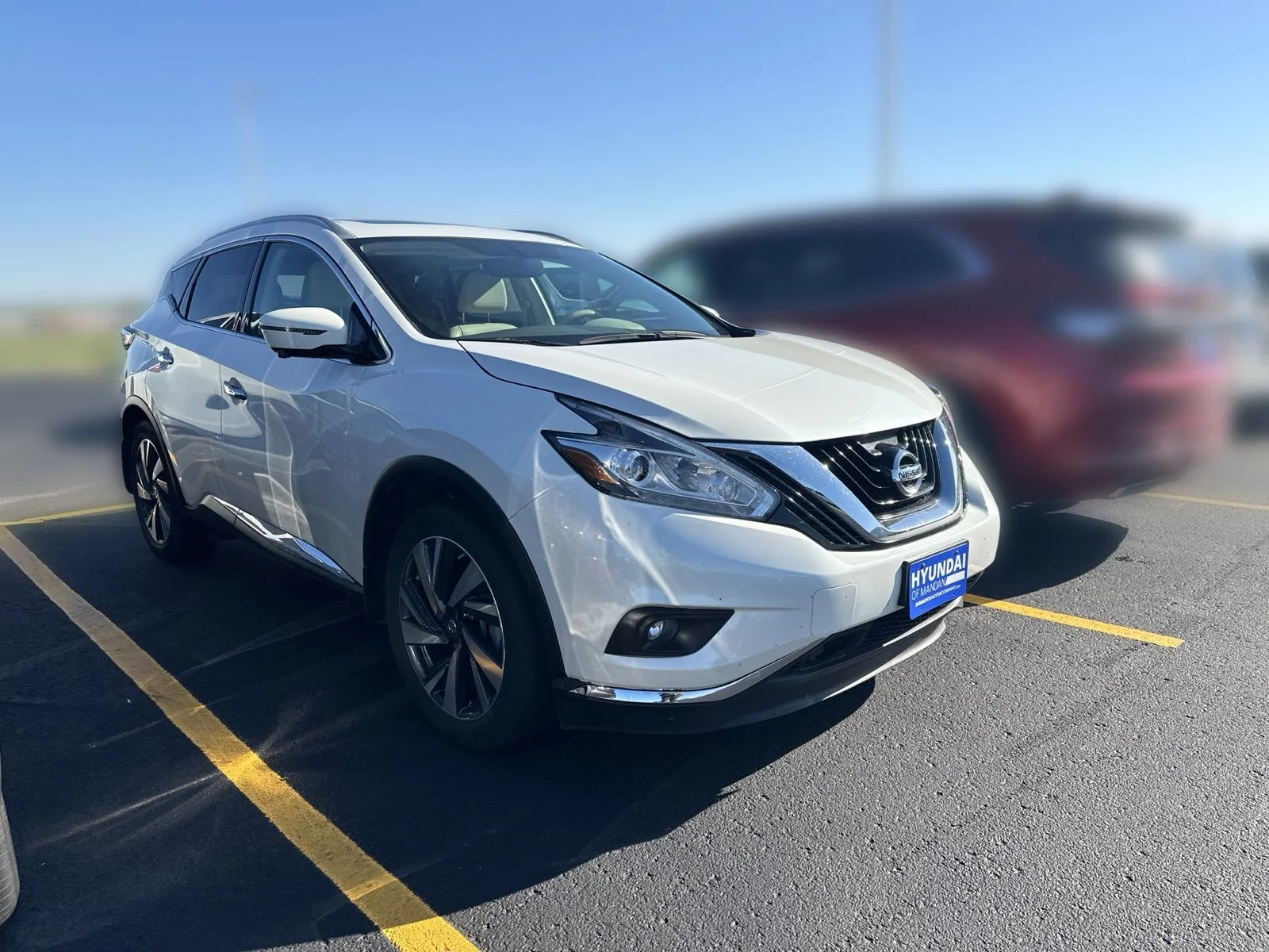 Used 2017 White Nissan Platinum image 2