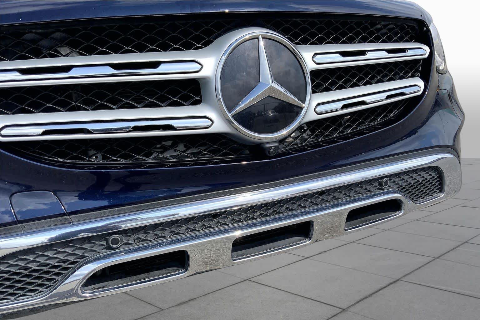 Used 2022 Lunar Blue Metallic Mercedes-Benz GLC 300 image 28