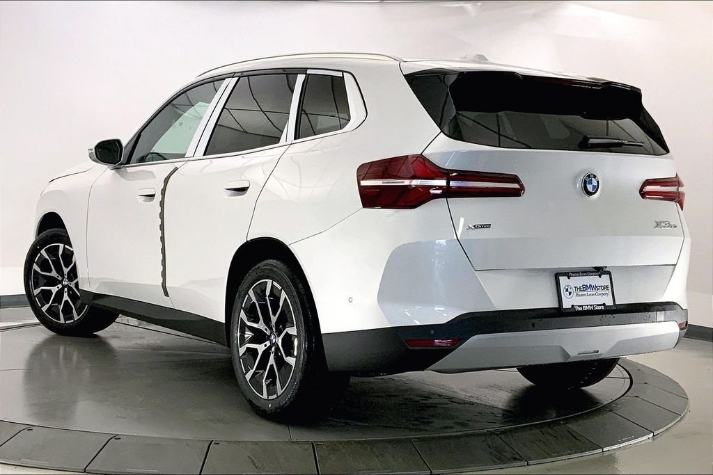 Used 2026 Mineral White Metallic BMW  image 2