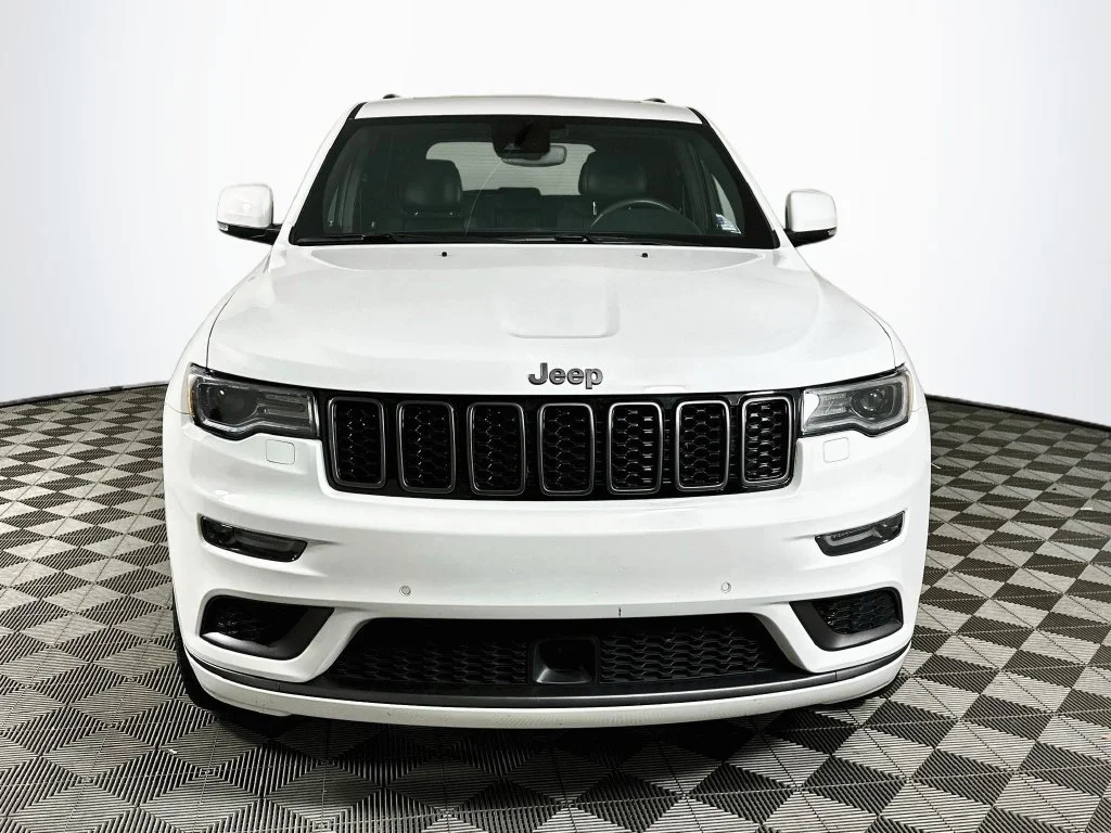 Used 2018 Bright White Clearcoat Jeep High Altitude image 2