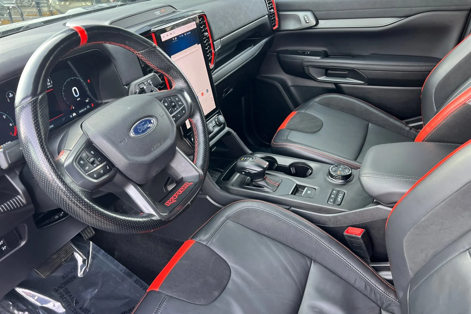 Used 2024  Ford Raptor image 8