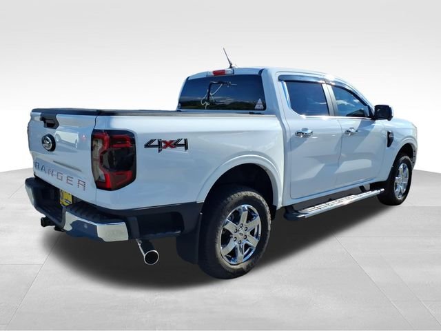 Used 2025 White Ford Lariat image 8
