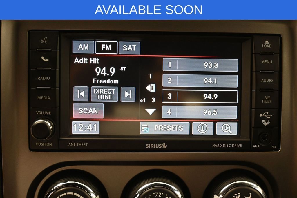 Used 2014 Red Dodge SXT image 19