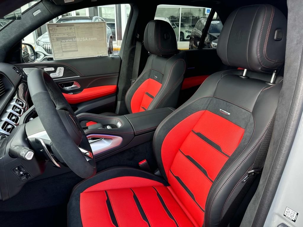2025 Mercedes-Benz GLE AMG GLE63 S - Photo 8