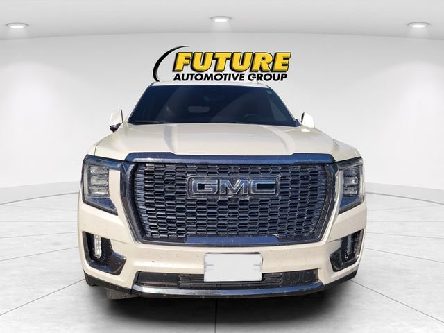 Used 2024 White GMC Denali Ultimate image 2