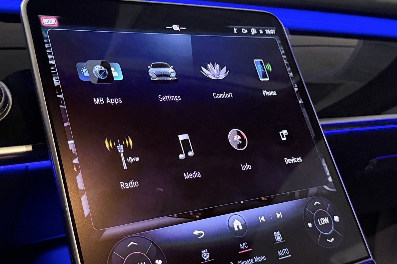 New 2026 Obsidian Black Metallic Mercedes-Benz Maybach S 680 4MATIC® Sedan image 16