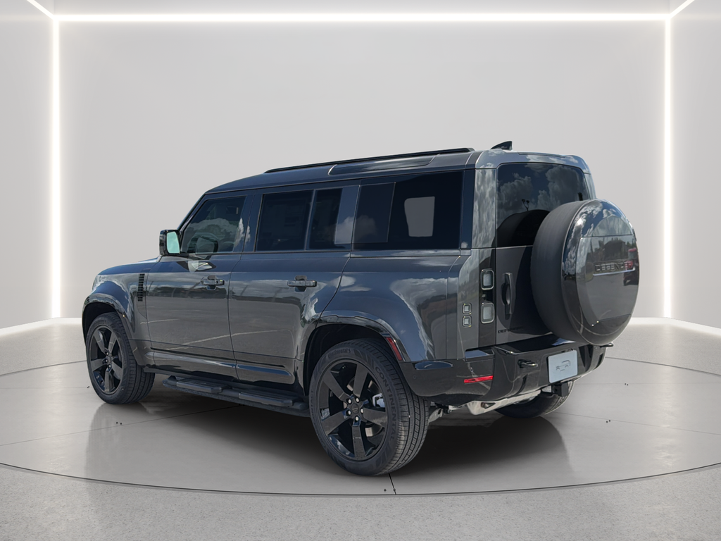 New 2026 Carpathian Grey Land Rover X-Dynamic SE image 14