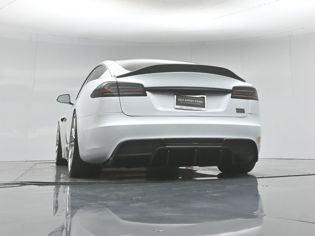 Used 2022 White Tesla Plaid image 48