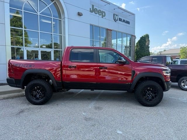 New 2026 Molten Red Pearl-Coat Exterior Paint RAM RHO image 8