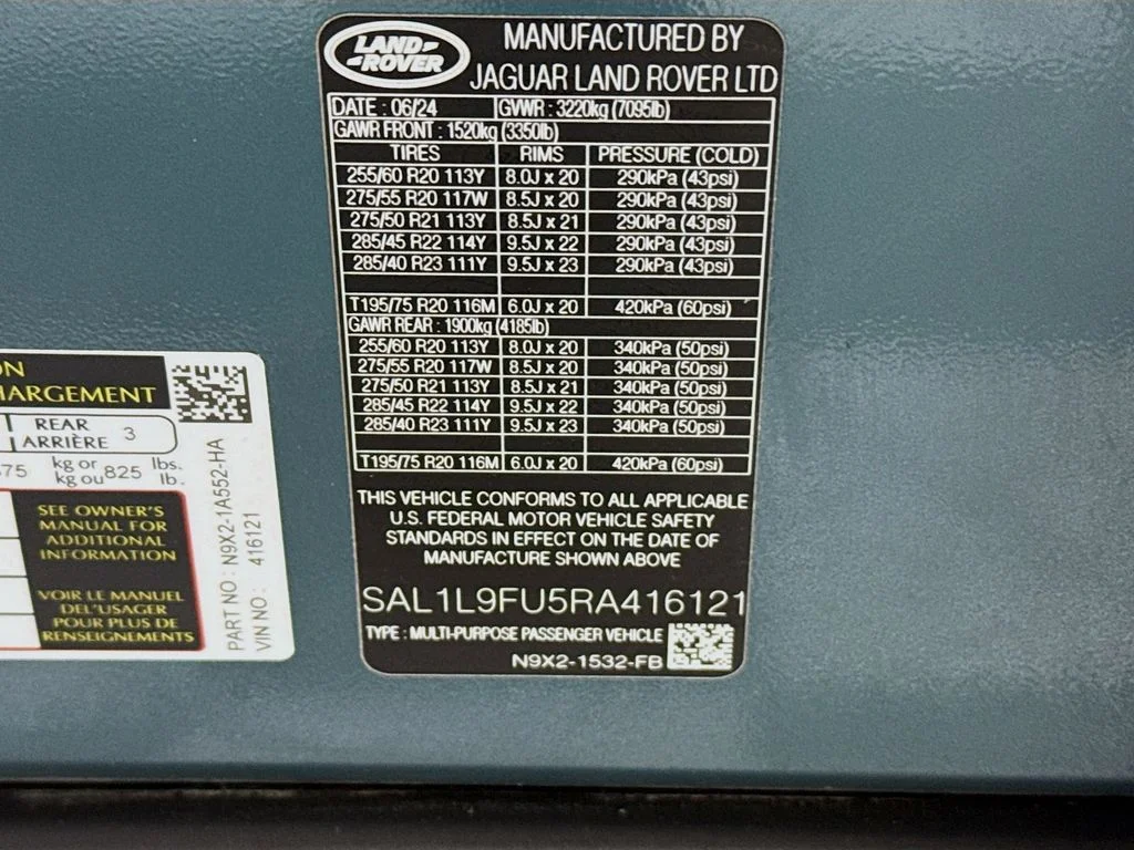 Certified Used 2024 Giola Green Metallic Land Rover Dynamic SE image 26