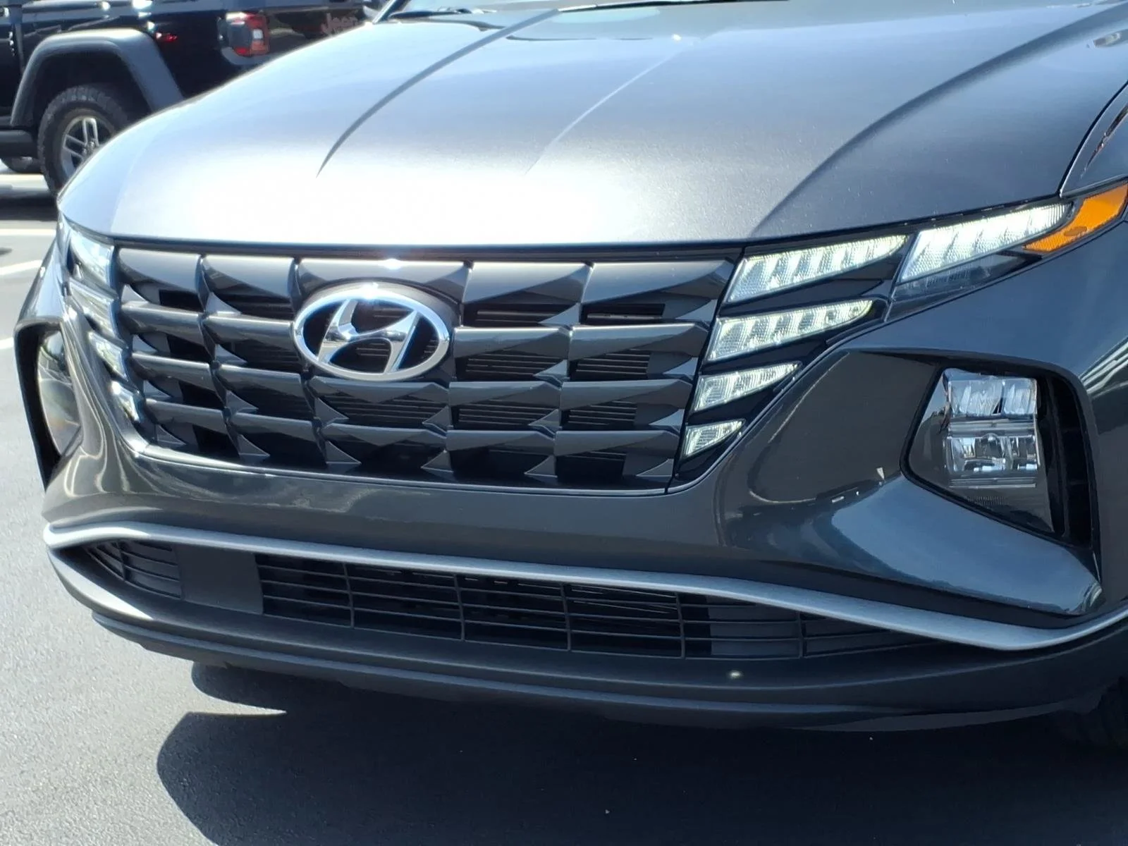 Used 2023 Portofino Gray Hyundai SEL image 35