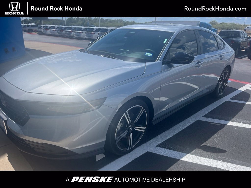 Used 2026 Solar Silver Metallic Honda Sport image 1