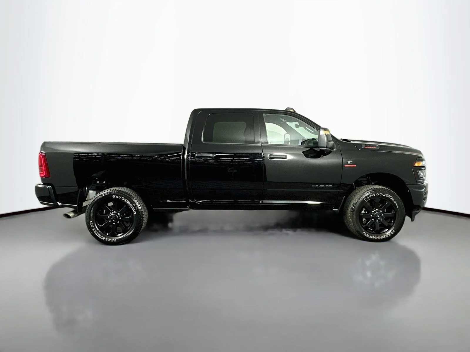Used 2025 Black Ram Big Horn image 8
