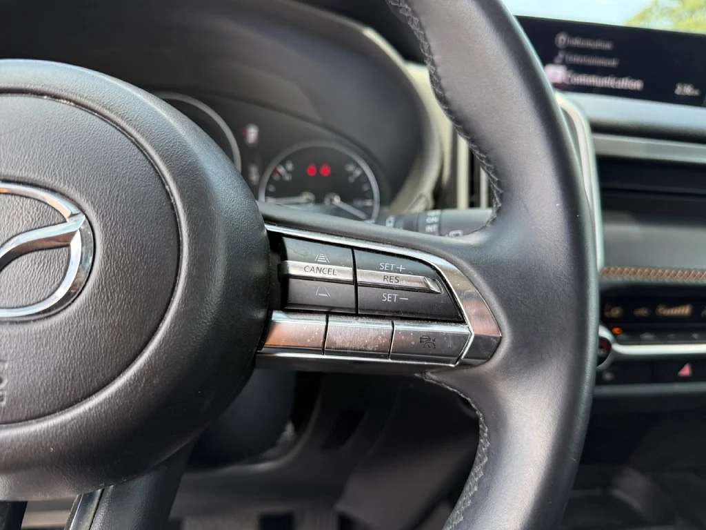 Used 2025 Gray Mazda Premium image 25